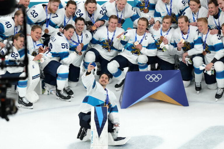 Hokej zápas o 3. miesto (bronz): Slovensko - Fínsko (fotografie)