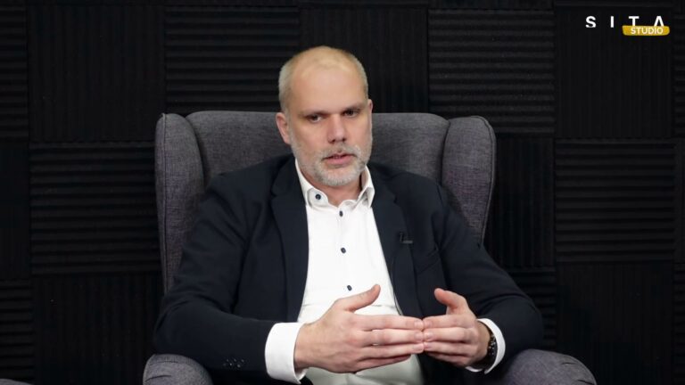 Okno do sveta Martin Sklenár