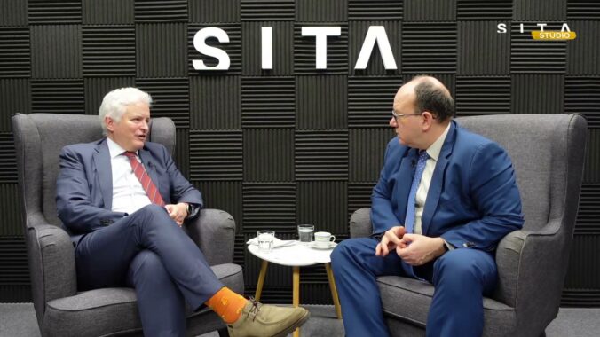 Okno do sveta Thomas Kurz, Miroslav Wlachovský