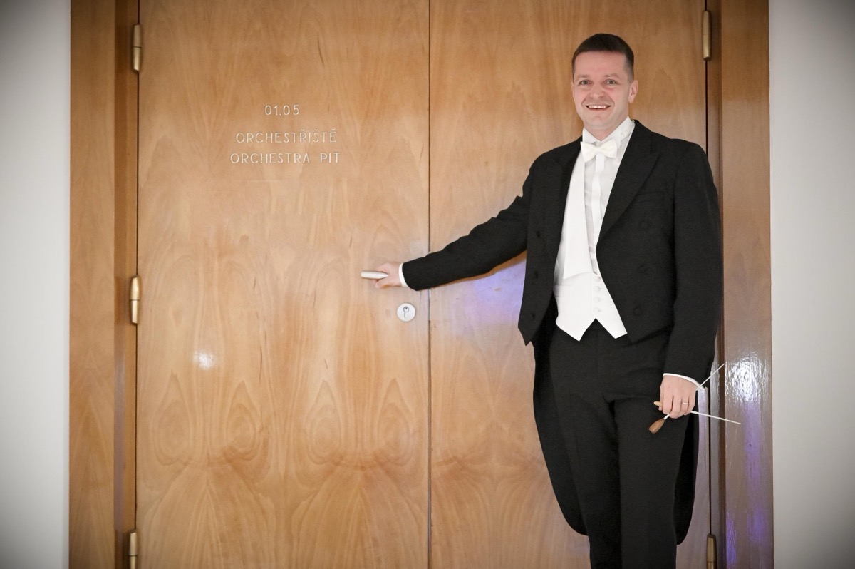 Ondrej olos_foto archiv umelca.jpg