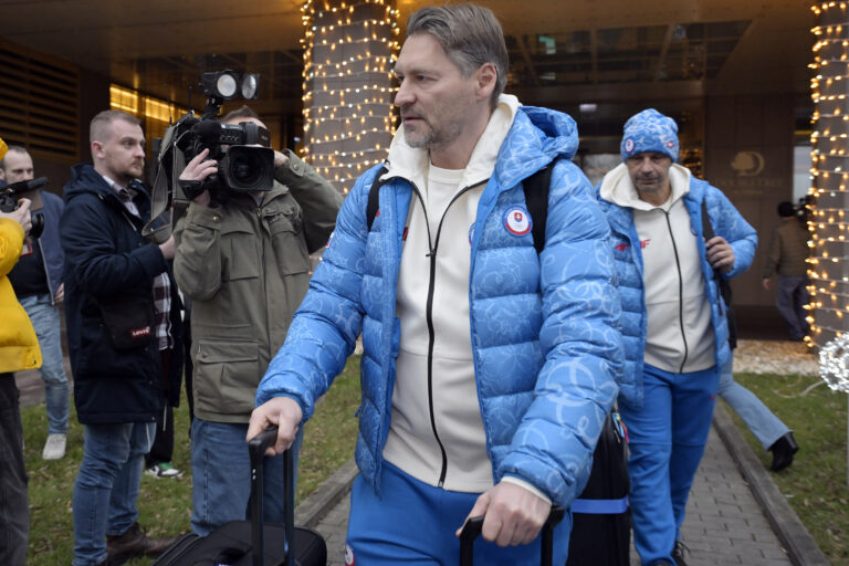 HOKEJ: Odchod reprezentácie na ZOH 2026