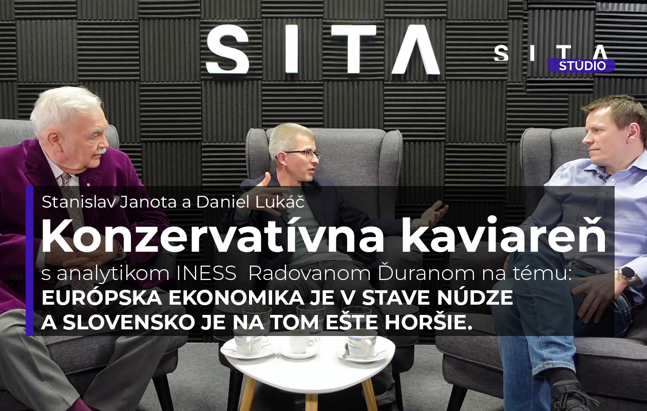 Radovan Ďurana v rozhovore s Danielom Lukáčom a Stanislavom Janotom počas nahrávania novej epizódy video podcastu Konzervatívna kaviareň v Štúdiu SITA.