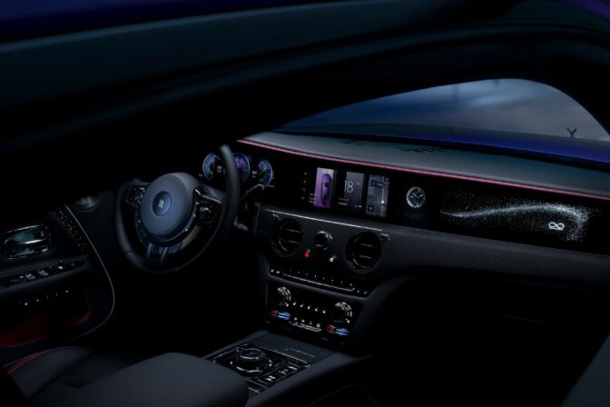 Rolls Royce Spectre.