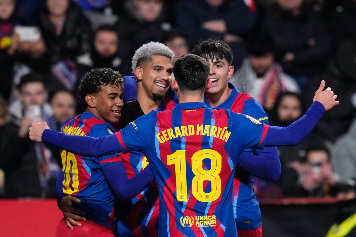 FC Barcelona zostal v hre o obhajobu titulu v Copa del Rey. Vo &scaron;tvrťfin&aacute;le vyradil druholigistu - VIDEO - SITA.sk