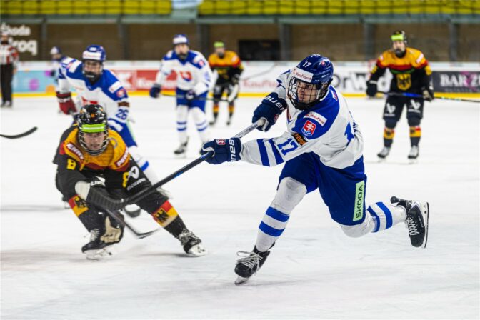 HOKEJ: Slovensko 18 - Nemecko 18