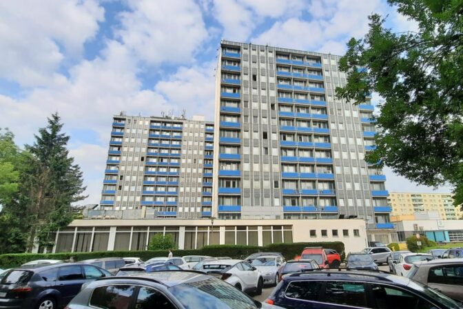 VUJE, Dve veže, Trnava