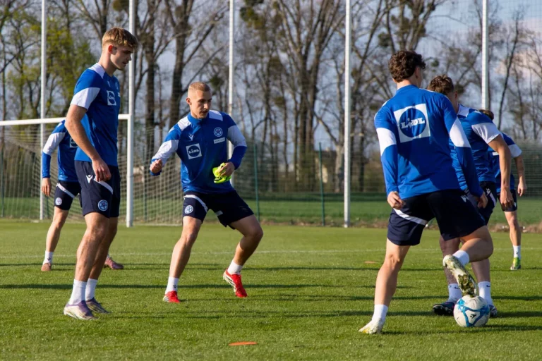 FUTBAL: Slovenská reprezentácia do 21 rokov - tréning