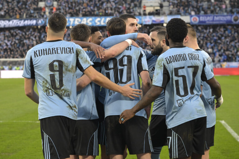 FUTBAL NL: Bratislava - Trnava