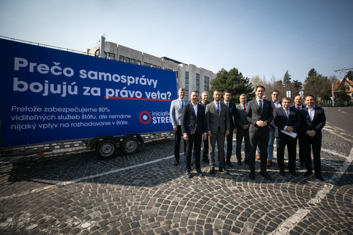 STRED: Právo veta samosprávam