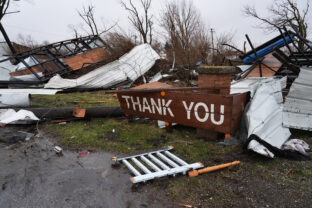 APTOPIX Extreme Weather Illinois