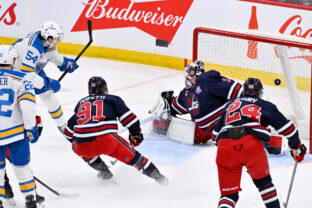 HOKEJ NHL: Winnipeg - St. Louis