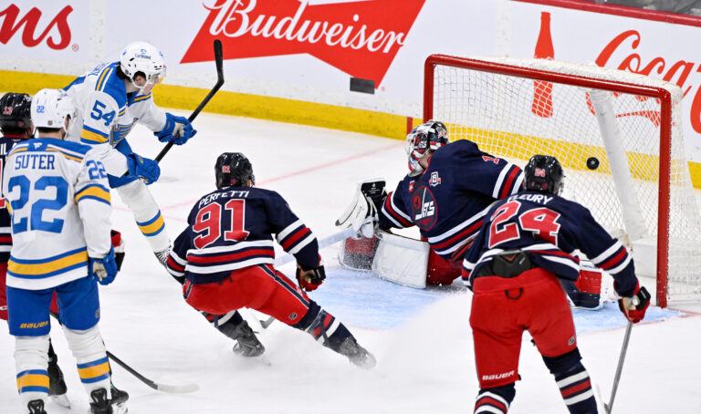 HOKEJ NHL: Winnipeg - St. Louis