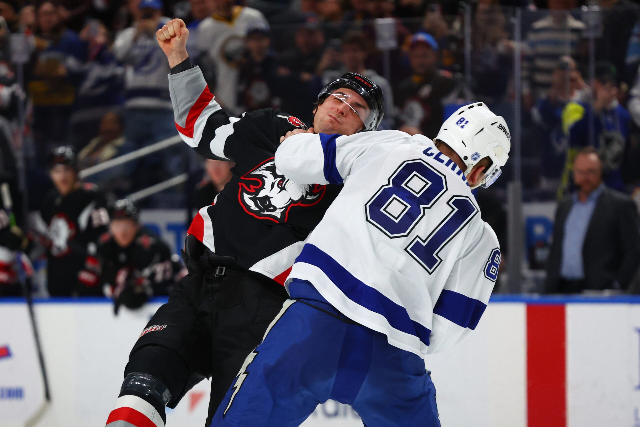 HOKEJ NHL: Buffalo - Tampa Bay