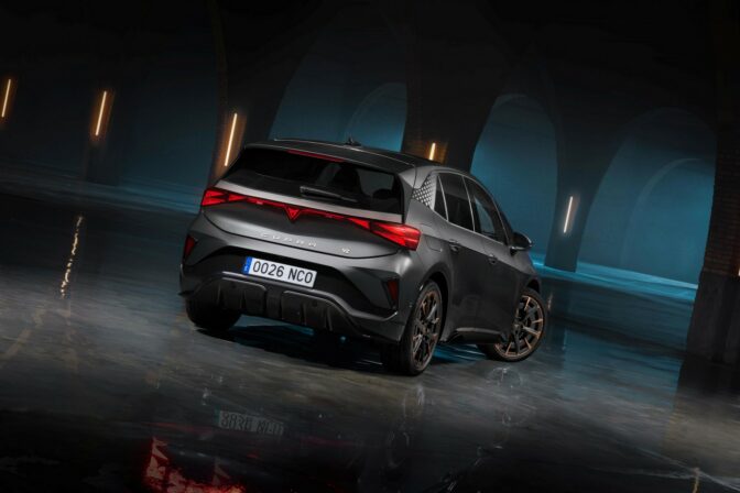Cupra born vz_facelift_02.jpg