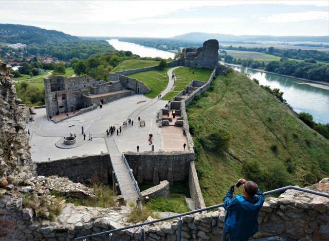 Archeologické výskumy na Slovensku