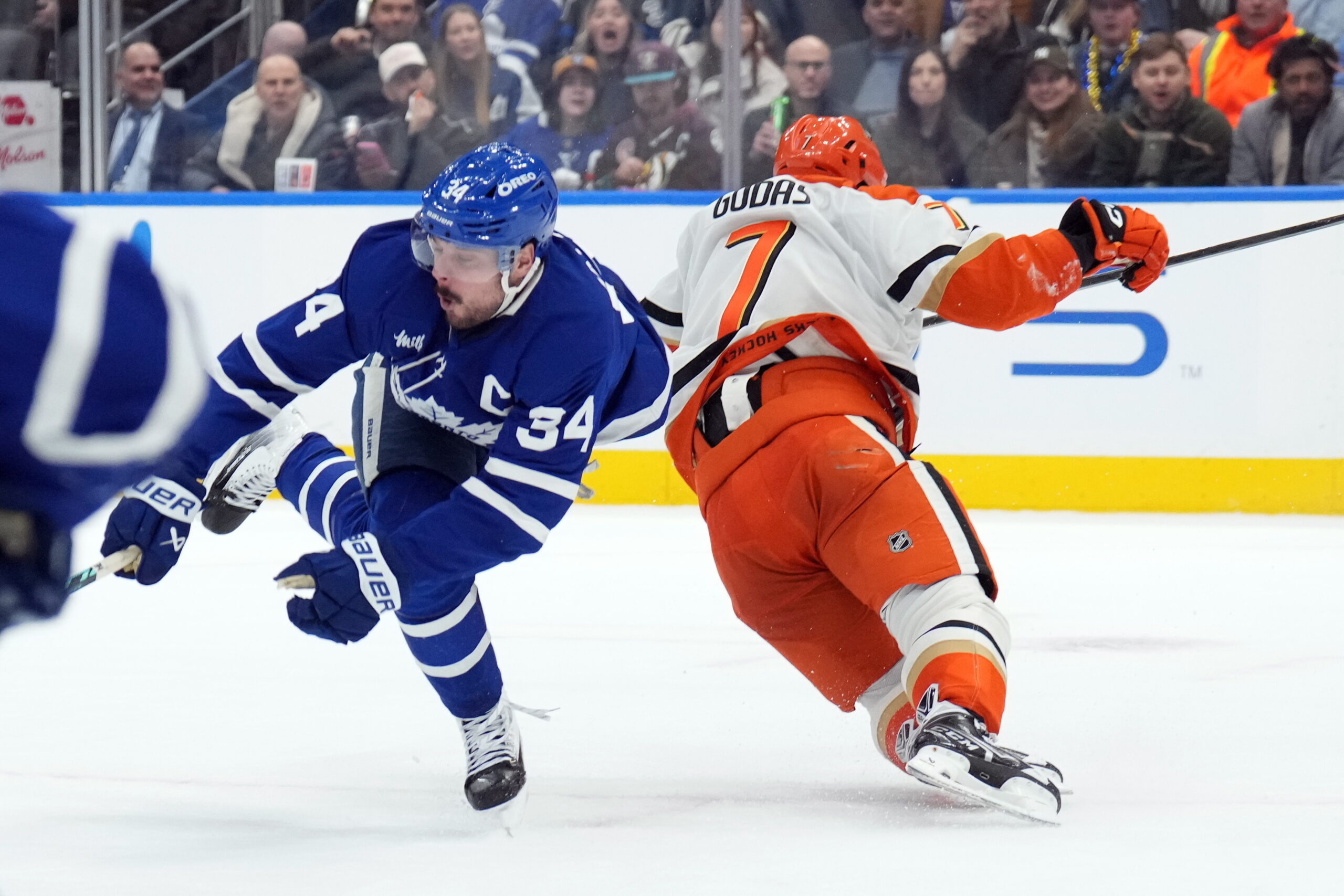 Auston Matthews, Radko Gudas