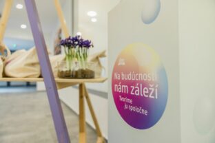 Foto dm zuzana gavulova_ po prihlaseni projektu na buducnosti nam zalezi mozu dobovolnici ziskat od dm podporu.jpg