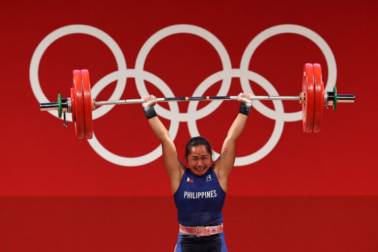 Weightlifting - Olympics: Day 3