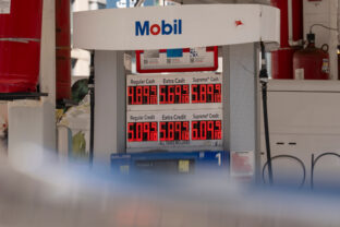 Iran US Oil New York