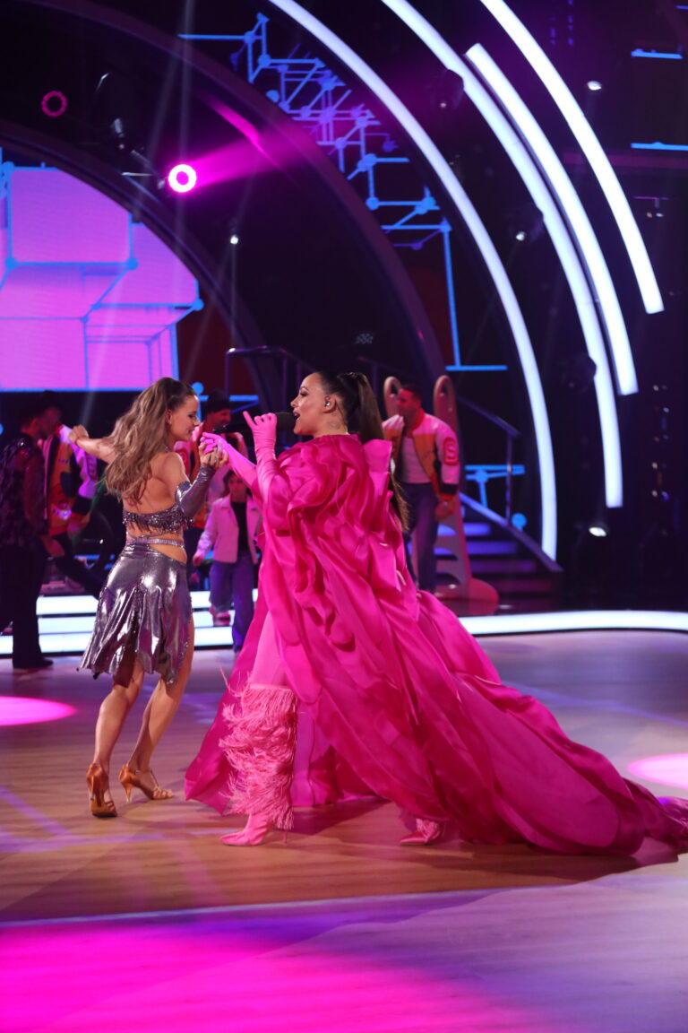 Fotografie Let's Dance 2026 (tretí priamy prenos): Vypadol druhý pár, najmenej bodov mal Mokrý a Koleník bol druhý