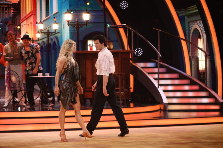 Fotografie Let's Dance 2026 (tretí priamy prenos): Vypadol druhý pár, najmenej bodov mal Mokrý a Koleník bol druhý