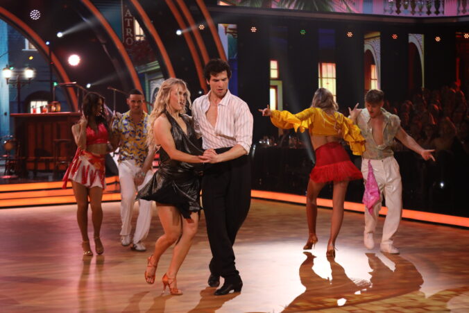 Fotografie Let's Dance 2026 (tretí priamy prenos): Vypadol druhý pár, najmenej bodov mal Mokrý a Koleník bol druhý