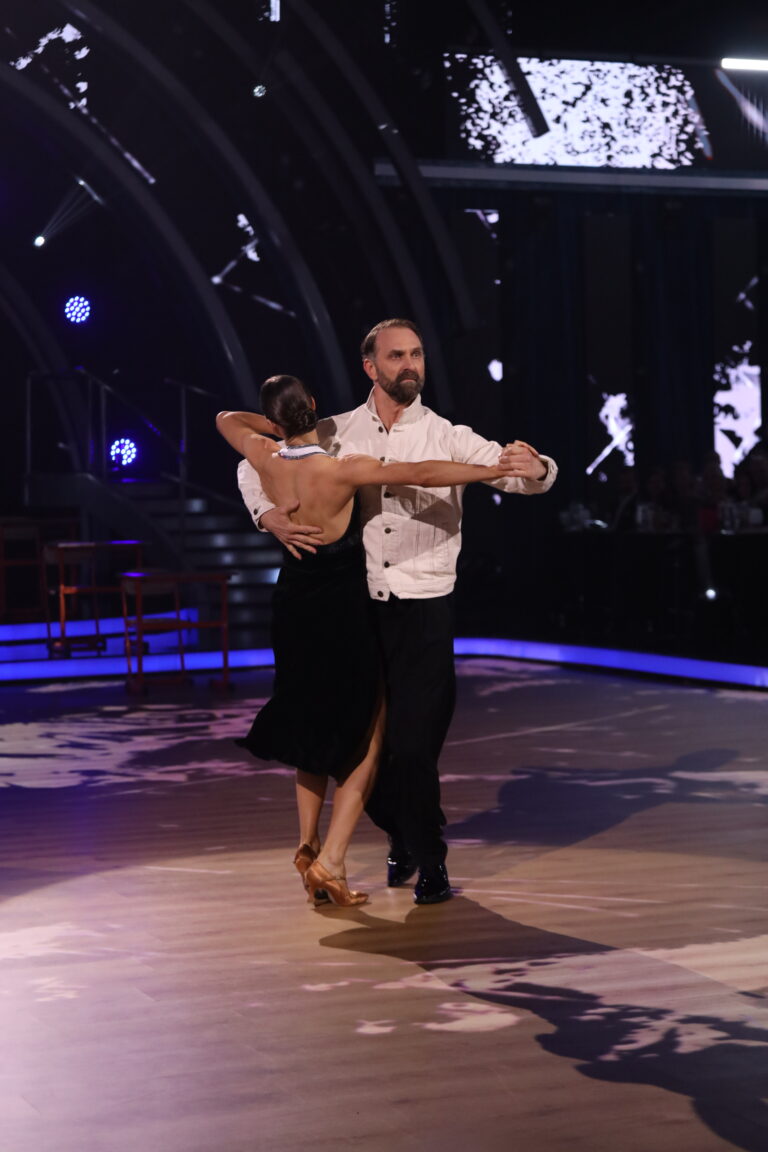 Fotografie Let's Dance 2026 (tretí priamy prenos): Vypadol druhý pár, najmenej bodov mal Mokrý a Koleník bol druhý
