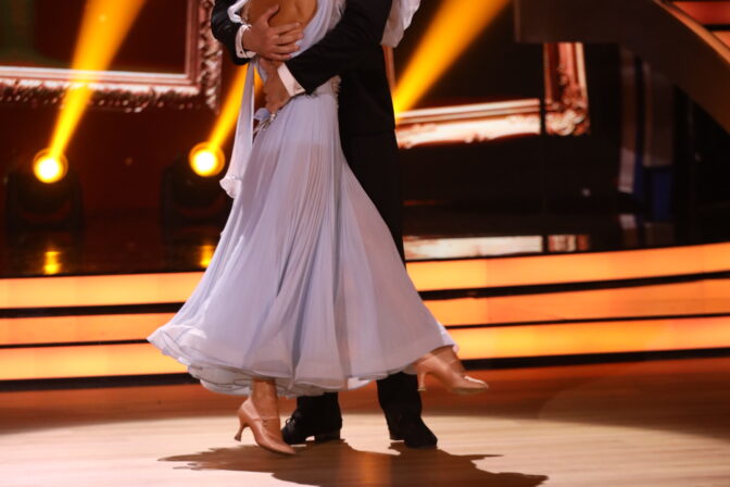 Fotografie Let's Dance 2026 (tretí priamy prenos): Vypadol druhý pár, najmenej bodov mal Mokrý a Koleník bol druhý