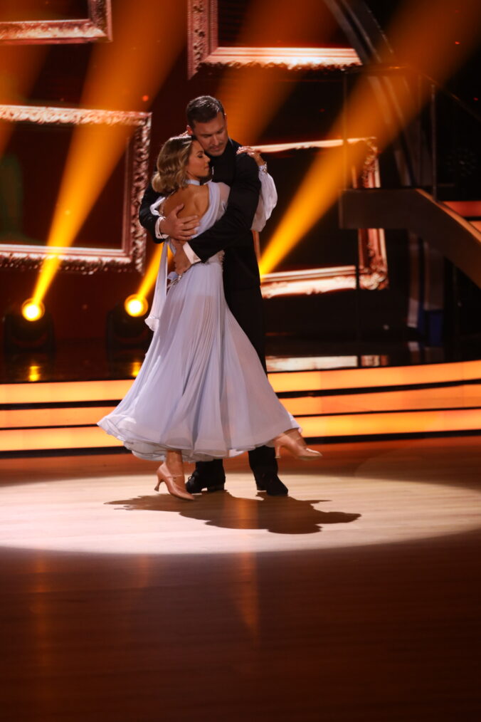 Fotografie Let's Dance 2026 (tretí priamy prenos): Vypadol druhý pár, najmenej bodov mal Mokrý a Koleník bol druhý
