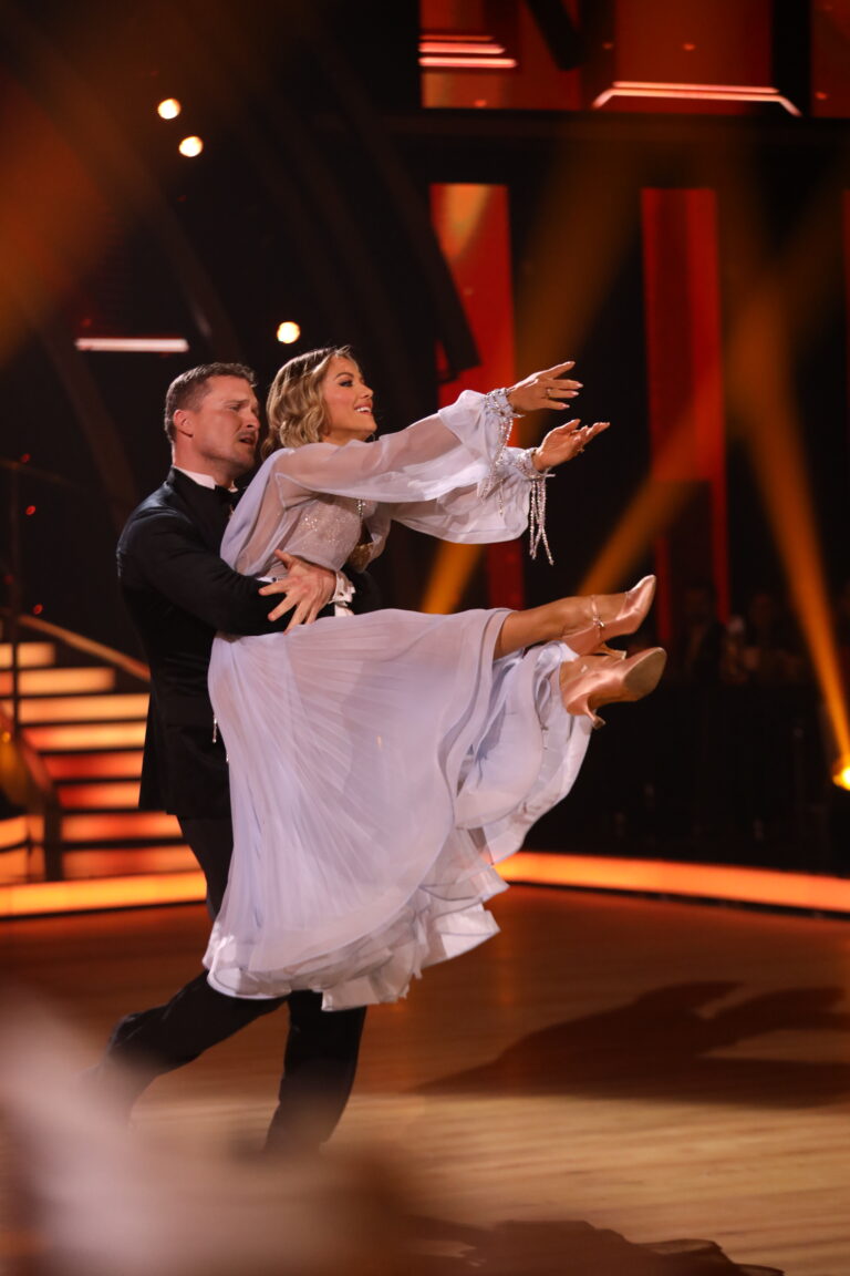 Fotografie Let's Dance 2026 (tretí priamy prenos): Vypadol druhý pár, najmenej bodov mal Mokrý a Koleník bol druhý