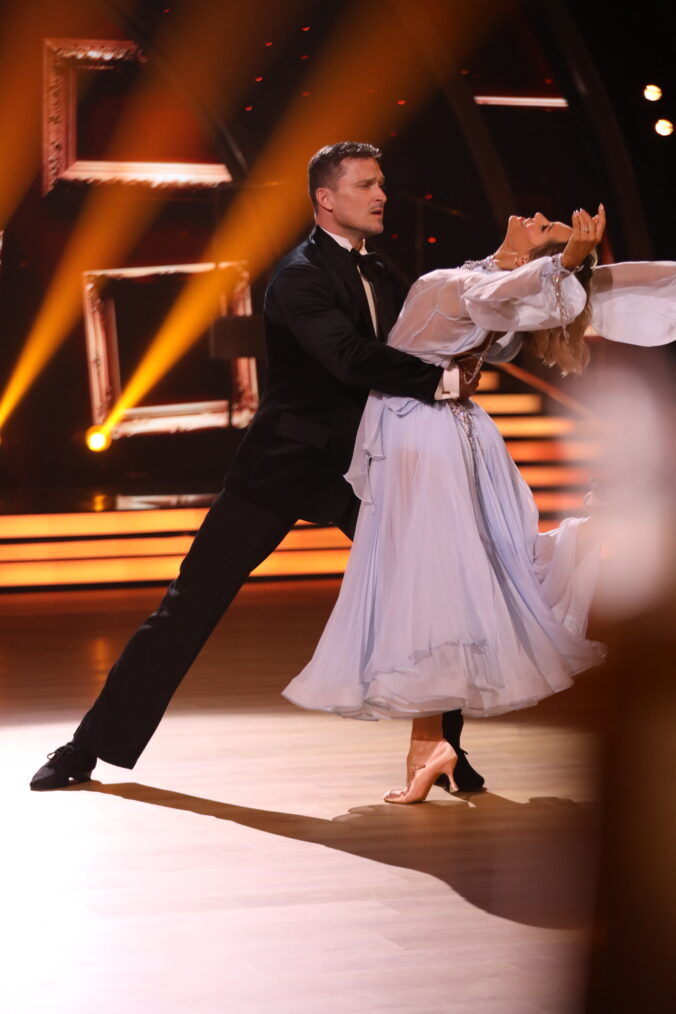 Fotografie Let's Dance 2026 (tretí priamy prenos): Vypadol druhý pár, najmenej bodov mal Mokrý a Koleník bol druhý