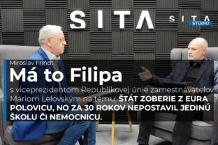 Mário Lelovský v rozhovore s Miroslavom Frindtom počas nahrávania novej epizódy video podcastu v Štúdiu SITA.