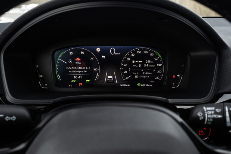 test Honda Civic e:HEV