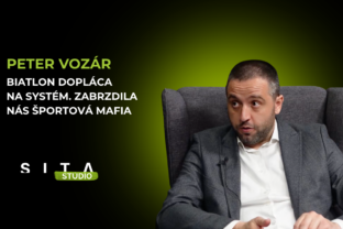 Peter Vozár v rozhovore s Andrejom Korimom počas nahrávanie novej epizódy video podcastu V Športovom SITE v Štúdiu SITA.