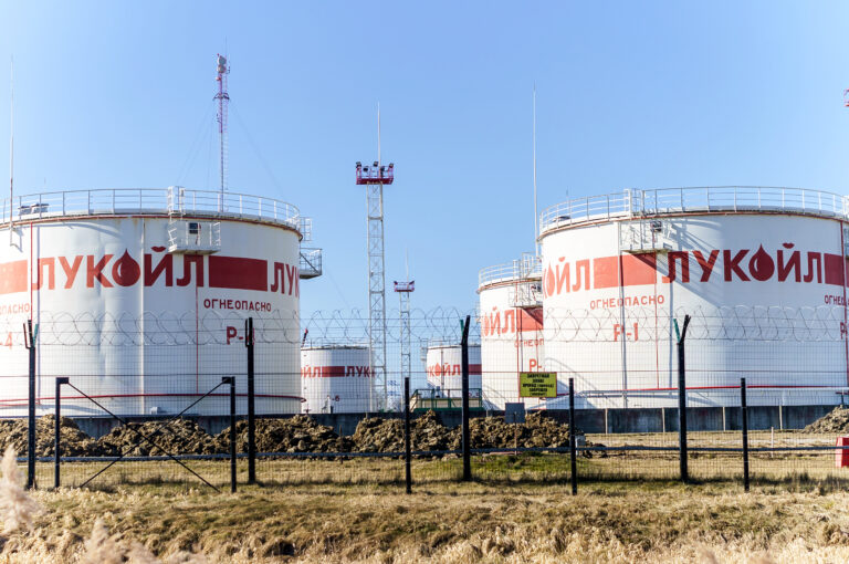 Rafinéria spoločnosti Lukoil v Kaliningrade.