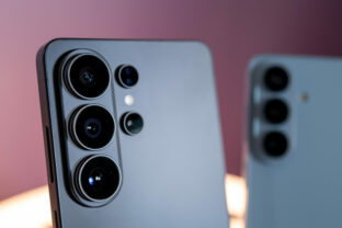 Samsung 44_55114180535_o.jpg