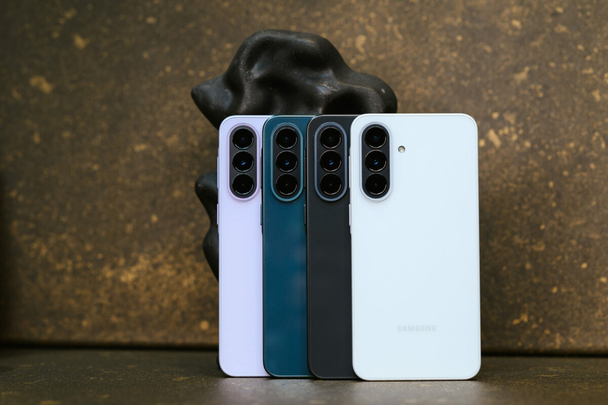 Samsung_prebrief_24.jpg