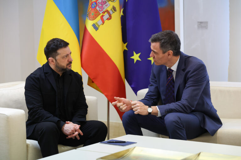 S'nchez recibe a Zelenski en La Moncloa