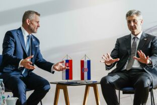 Pellegrini a Plenković
