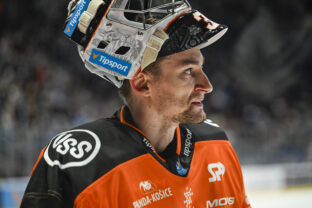 HOKEJ TE: Bratislava - Košice