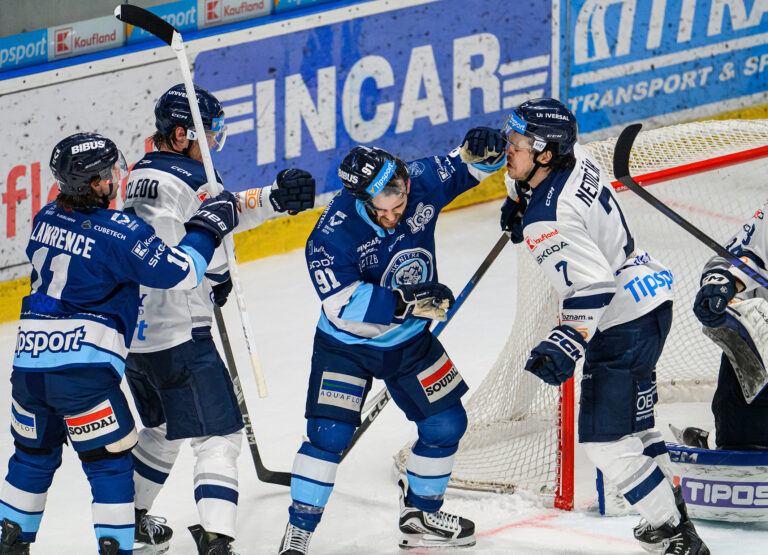 HOKEJ TE: Nitra - Poprad