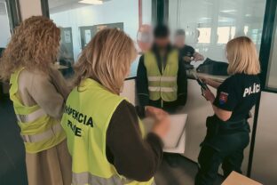 POLÍCIA: Odhalila nelegálnu prácu cudzincov