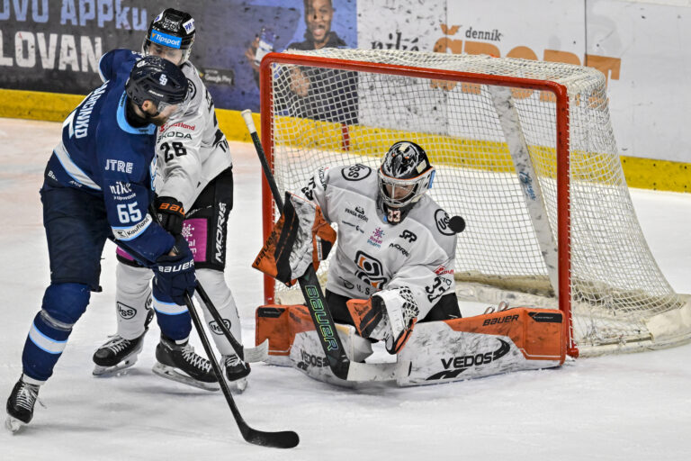 HOKEJ TL: Bratislava - Košice