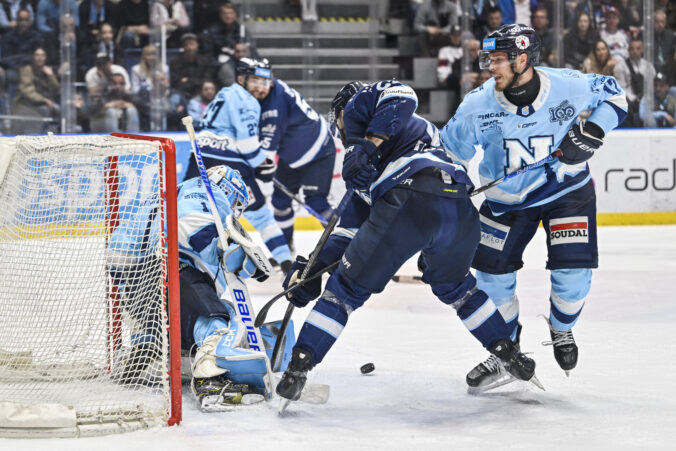 HOKEJ (finále 6. zápas): HC Slovan Bratislava - HK Nitra