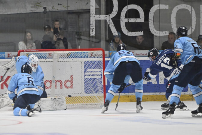 HOKEJ (finále 7. zápas): HK Nitra - HC Slovan Bratislava (Tipsport liga 2025/2026)