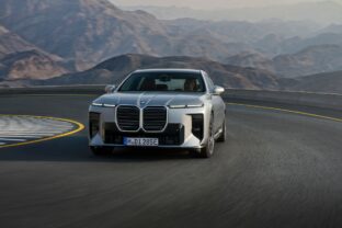 Bmw 7 2026_19.jpg