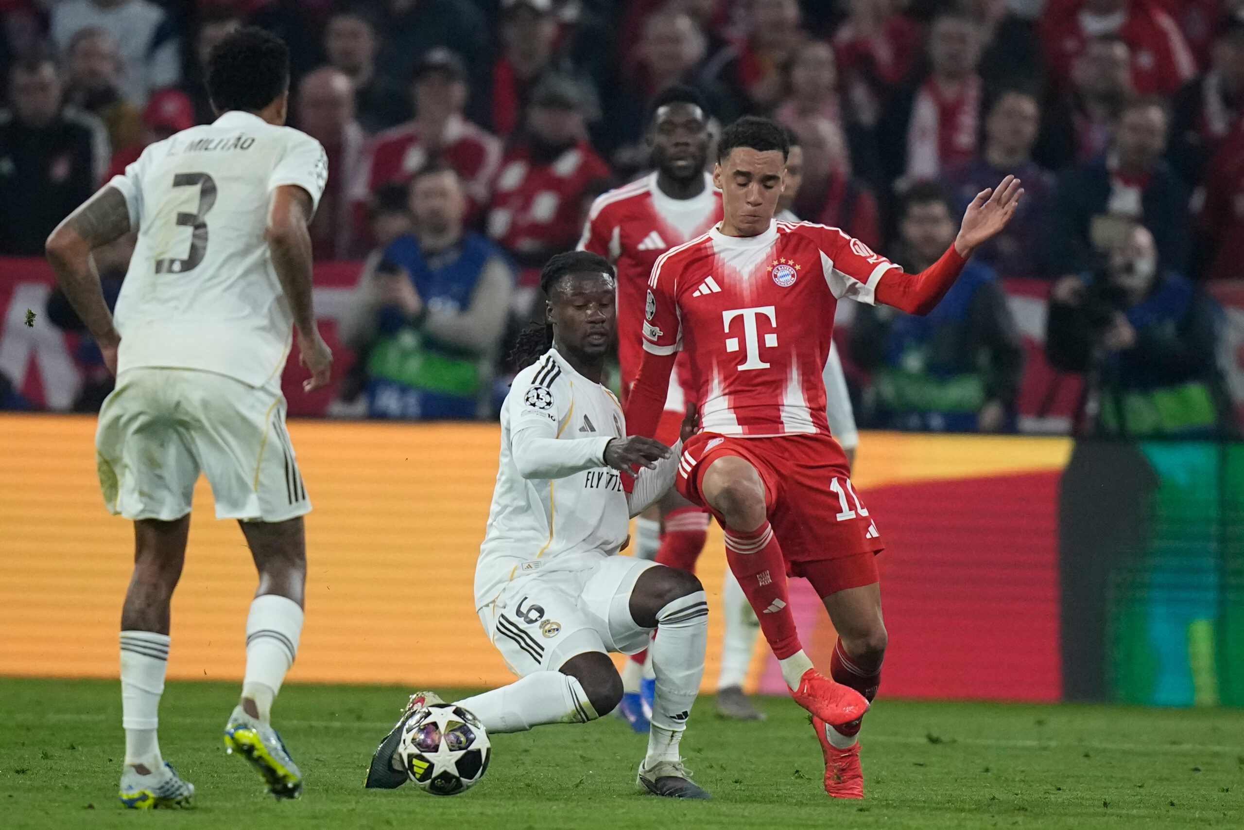 FUTBAL LM: Bayern Mníchov - Real Madrid
