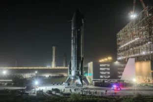 Štart SpaceX V3 sa odkladá. Kedy bude?