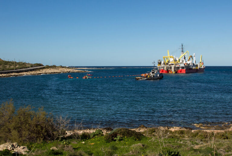 Pokládka podmorského kábla , Malta