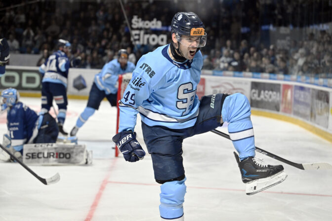 HOKEJ TL: HK Nitra - HC Slovan Bratislava